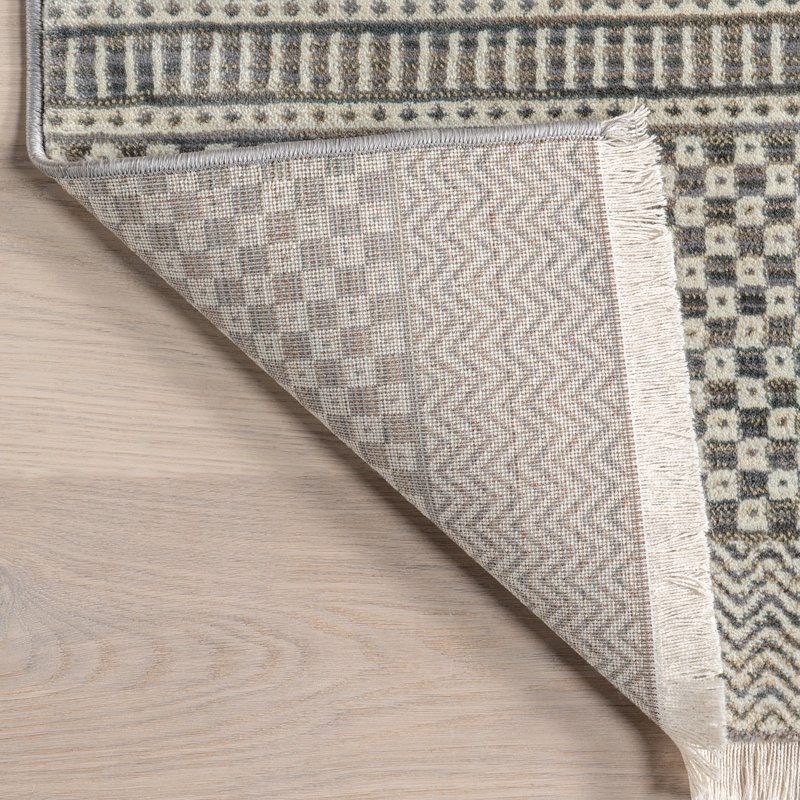 Lavender Geometric Fringe Area Rug, Rectangle 4' x 6'5"
