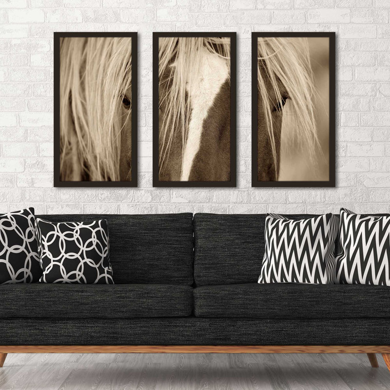 «The Blonde» par Lisa Dearing - Photographie de cadre 3 pièces, L 52,5 po x H 33,5 po x P 1 po