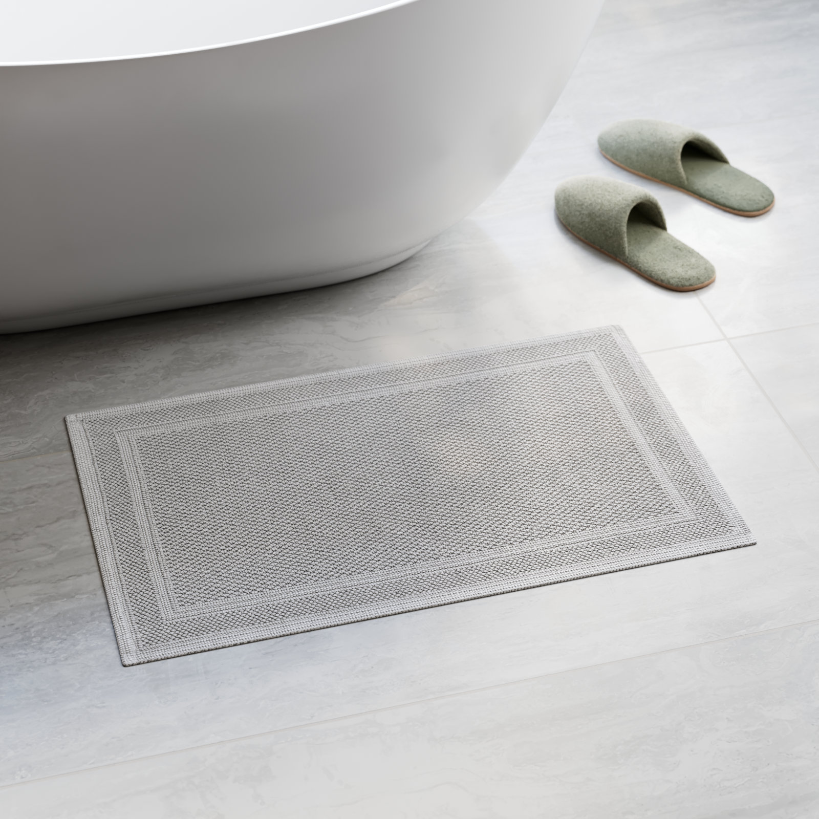 Tanglewood Cotton Non-Slip Bath Rug, Aluminum