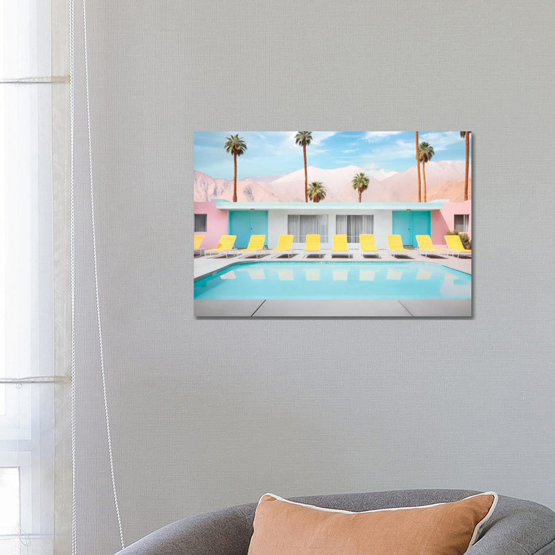 Palm Springs Pool Day - reproduction d'art murale encadrée, H 18 po x l 26 po, Toile tendue, Ne s’applique pas