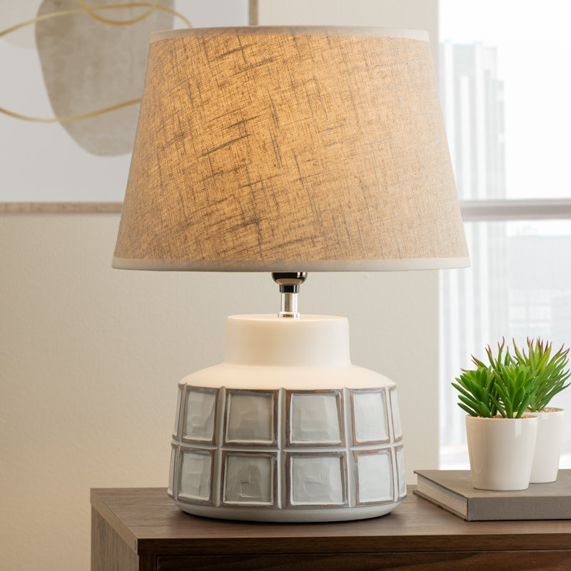 Lampe de table en résine Sok