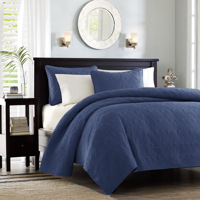 Quebec Reversible Quilt Set, Blue, Twin/Twin XL Coverlet + 1 Standard Sham