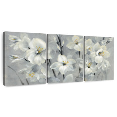 Harnek Flowers On Gray II