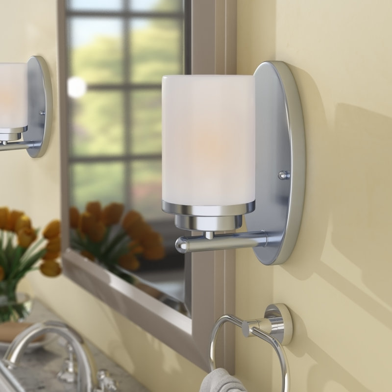 Applique murale pour salle de bain 1 lumière Kaiyanna, Chrome poli