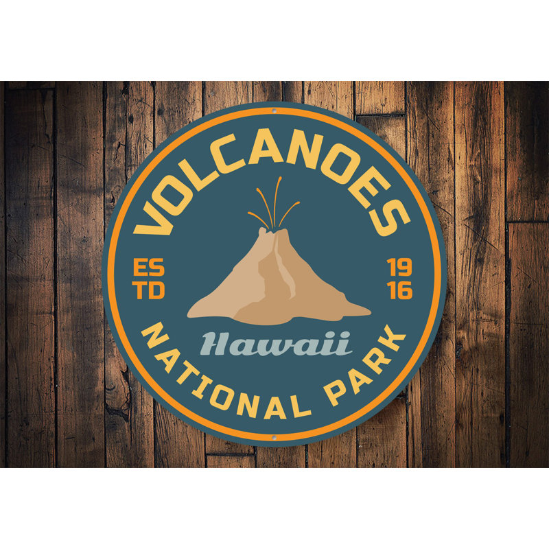 Panneau en aluminium Volcanoes, H 18 po x l 18 po x P 0,06 po
