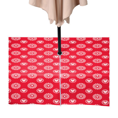 Sirois Hearts in Bloom Water Repellent Tablecloth