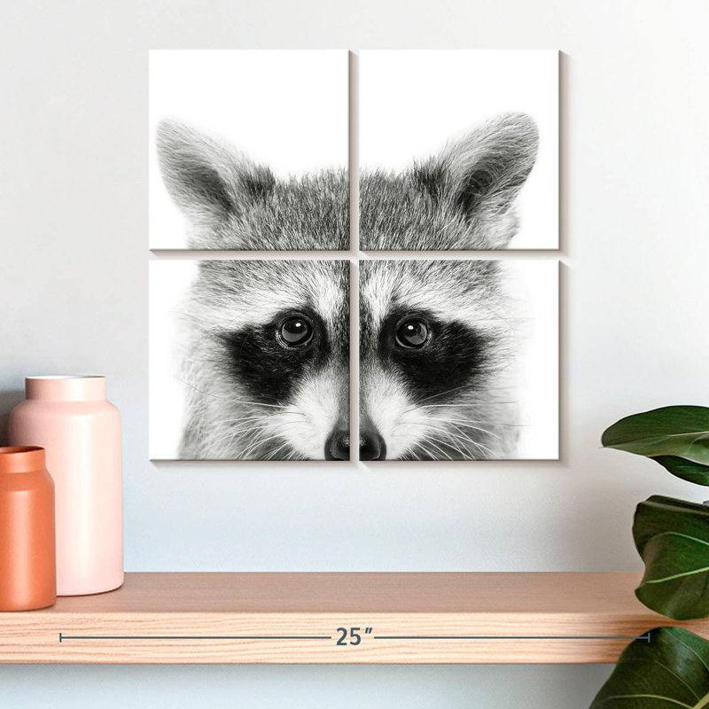 Brampt Peeking Raccoon, 18" H x 18" W