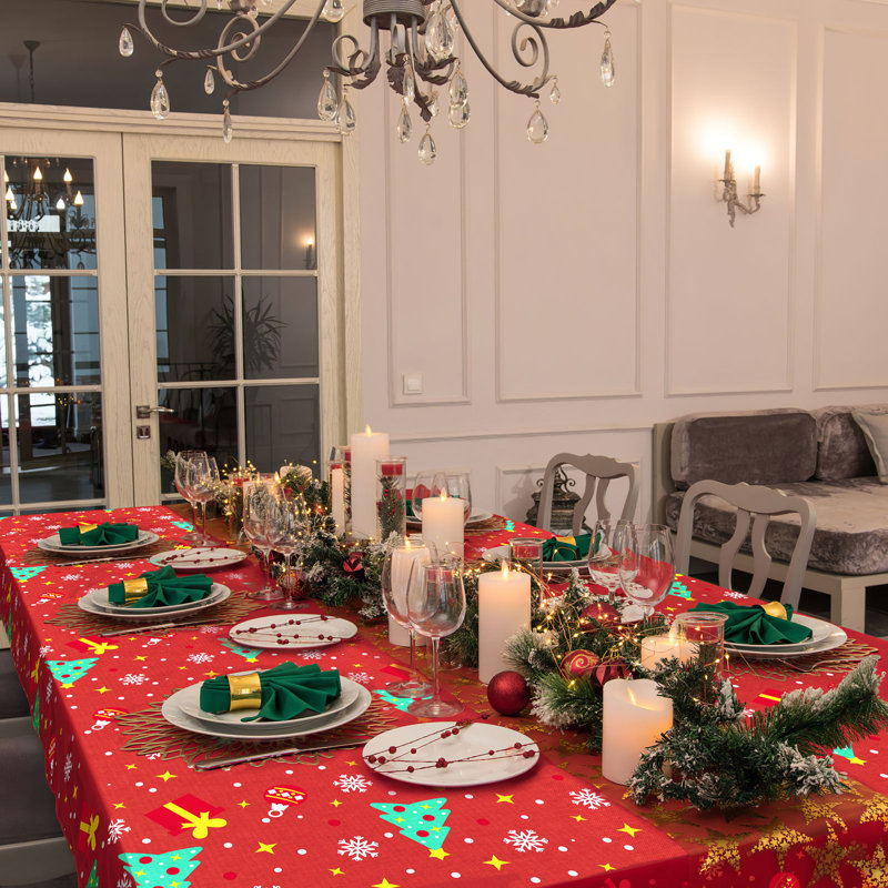 Nappe The Holiday Aisle®