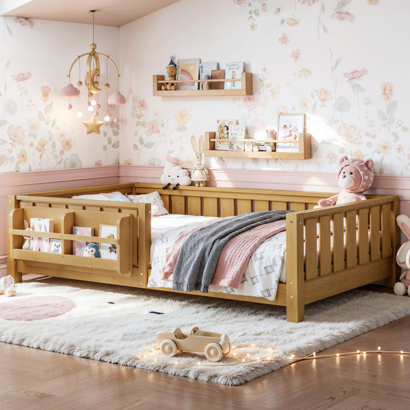 Structure de lit simple avec bibliothèque intégrée, lit plateforme pour enfant Safety Guard, naturel clair, Twin