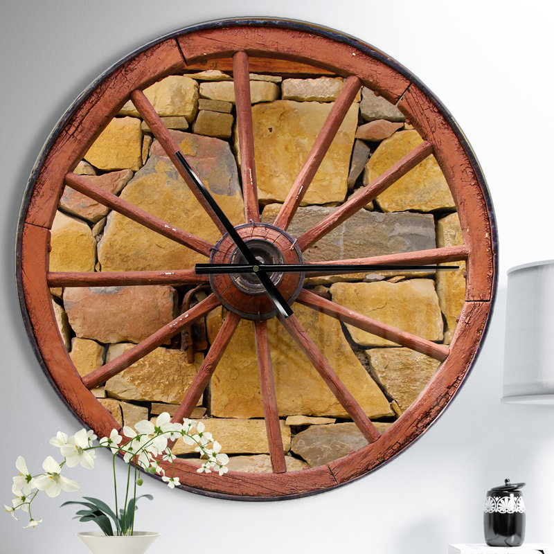 Horloge murale Swigart Farmhouse Designart, Moyen