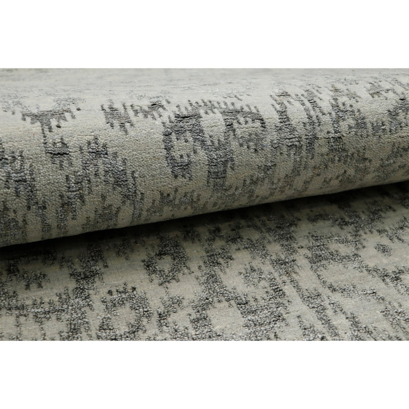 High-Quality Hand-Knotted Silver And Black Area Rug