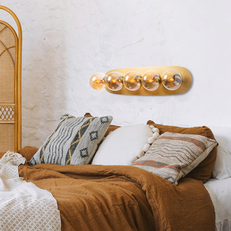 Lampe murale moderne avec corps en métal, finition dorée | 35,4 po x 9,1 po x 10,2 po | IP20, 5 x douille E14 (40 W maximum) | Design élégant en cuivre, parfait pour le décor glamour et scandinave de la maison | Ampoule non incluse