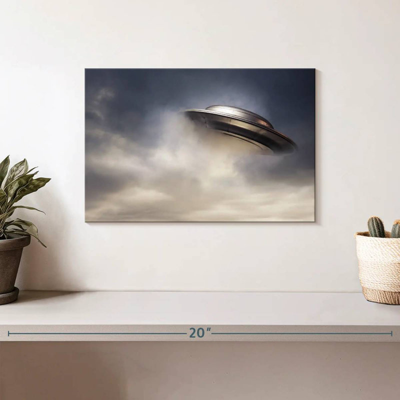 Kelan Flying UFO, 8" H x 12" W