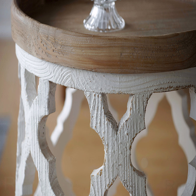 Grande table d'appoint 23 po blanche vieillie