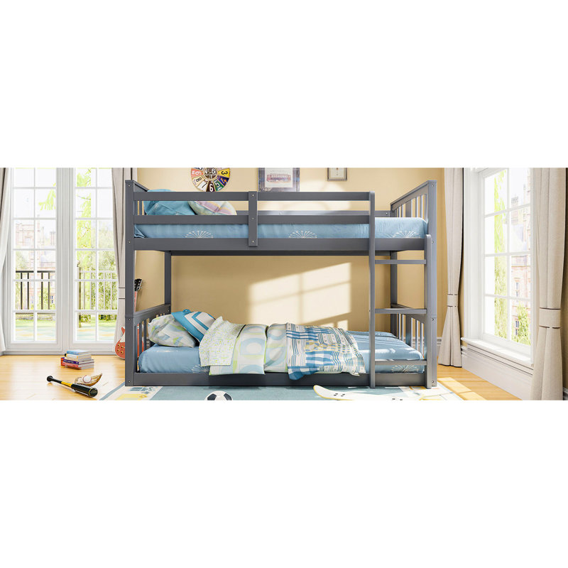 Lit simple au-dessus de lits superposés avec bois de pin élégant et gris durable et de qualité