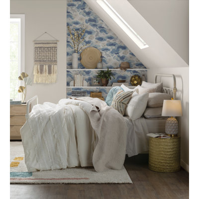 Copake Open-Frame Bed