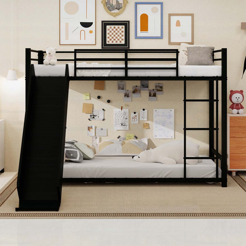 Lit superposé simple robuste en métal avec glissade - Conception peu encombrante pour les enfants et les adolescents, cadre durable pour jouer et dormir, assemblage facile, disponible en noir