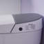 Toilette intelligente avec réservoir d'eau intégré, chasse d'eau automatique, siège chauffant avec fonction de lavage multiple et veilleuse (télécommande incluse)