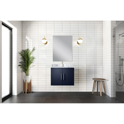 24 po L x P 22 po. Meuble-lavabo bleu, comptoir en marbre 18 po, miroir et teinture pour meuble-lavabo longue durée 24 po x P 22 po, 18 po de durabilité