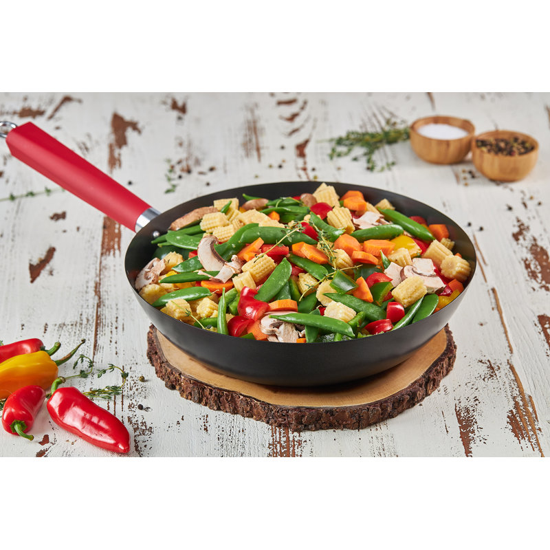 IMUSA 12-In. Nonstick Carbon Steel Wok