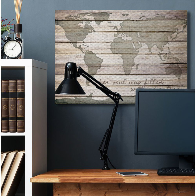«World Map», reproduction, H 36 po x l 48 po x P 1,5 po, Toile tendue