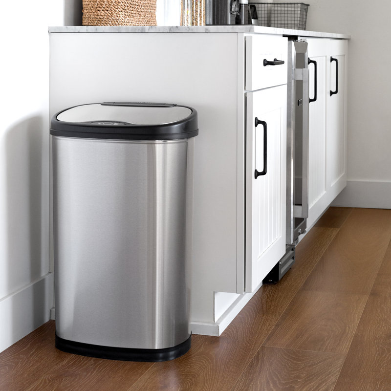 13.2 Gallon Stainless Steel Touchless Sensor Trashcan, Silver/Black