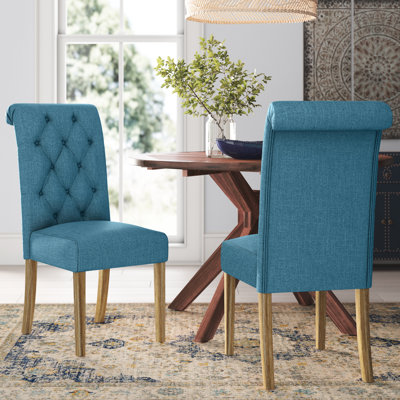 Chaise Parson rembourrée et capitonnée Charlotte