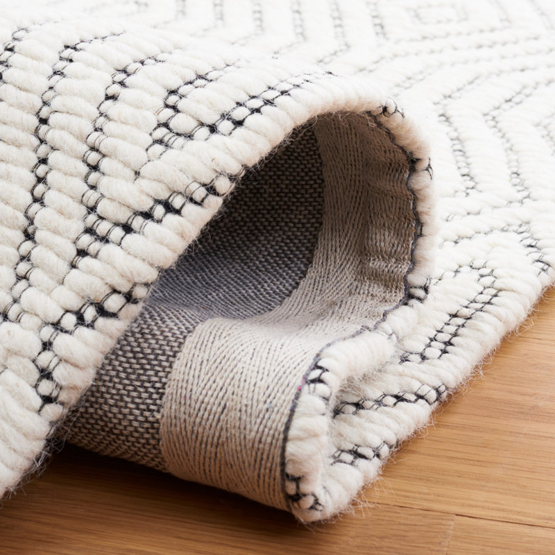 Altis Hand Woven Wool And Cotton Geometric Rug, Rectangle 3' x 5'