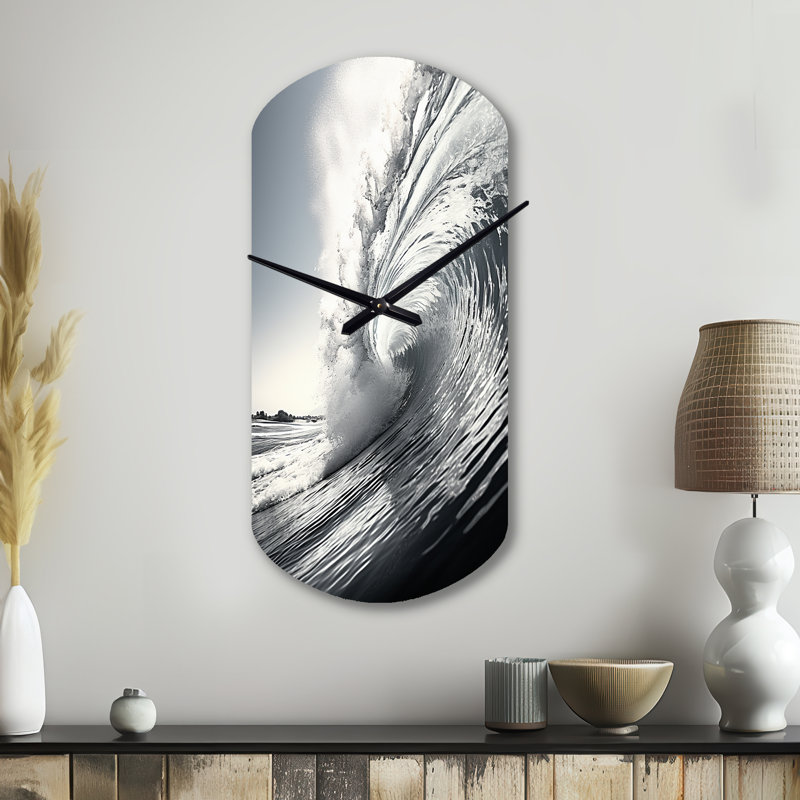 Horloge murale asymétrique en métal noir et blanc Wave II, Petit