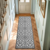Feya Machine Woven Synthetic Damask Aera Rug in Green/White