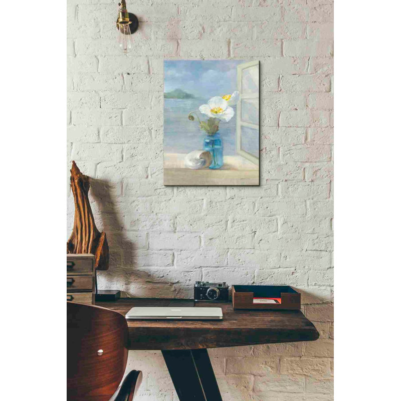 «Coastal Florals II» par Danhui Nai, art mural sur toile, H 16 po x l 12 po x P 0,75 po
