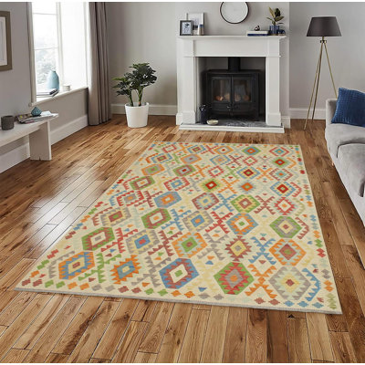 Kemarrion Geometric Handmade Hand-Woven Rectangle 6'9'' x 9'8'' Wool Area Rug in Beige/Red/Green
