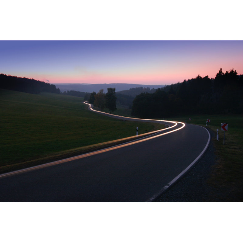 Nightride par Avtg, H 24 po x l 36 po