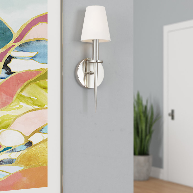 Luminaire mural 1 lumière Witten ADA, Nickel poli, H 14,5 po x l 4,25 po x P 3,95 po
