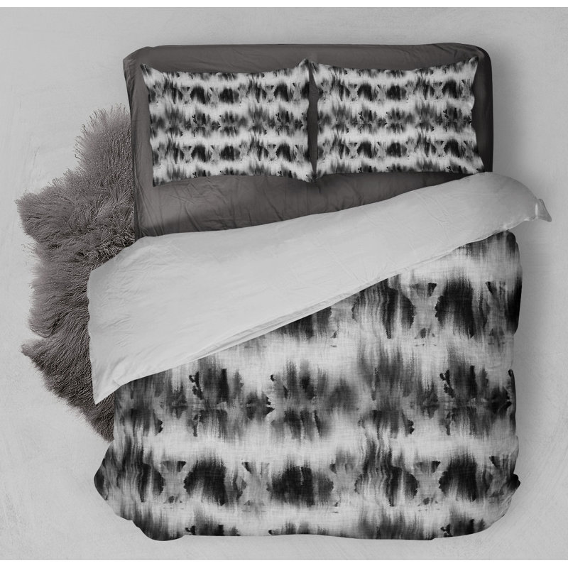 Polyester Bedding, King Comforter + 2 King Pillowcases