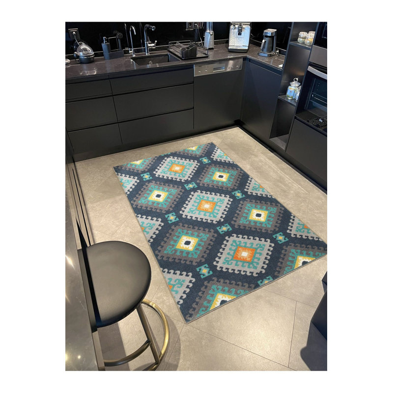 Tapis décoratif multicolore à motif traditionnel lavable à la machine, Tapis de couloir 3 pi 3 po x 6 pi 7 po