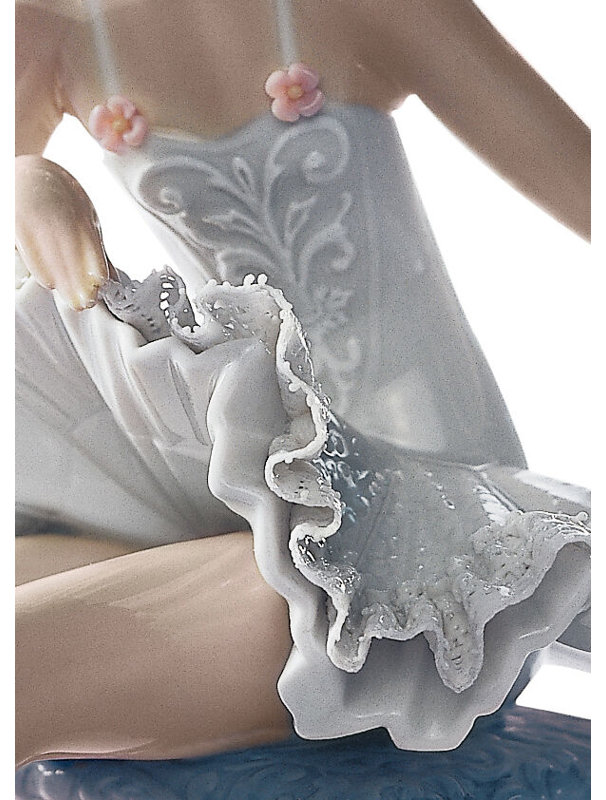 Recital Ballet Girl Figurine