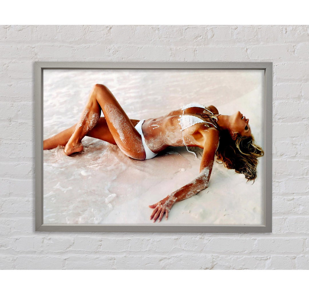 Elle Macpherson In The Sea - Einzelner Bilderrahmen Kunstdrucke auf Leinwand