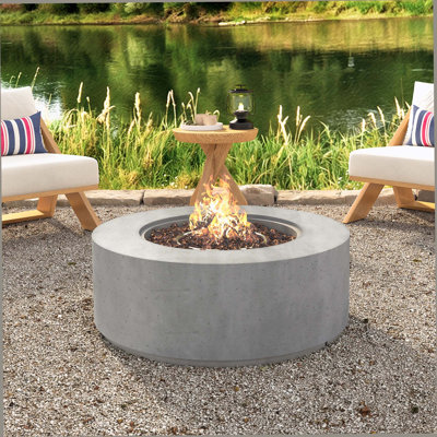 Foyer d'extérieur au propane - rond de 38,2 po avec finition en fausse pierre, table de foyer d'extérieur avec 50000 BTU, brûleur en acier, pierres de lave, couverture imperméable, convient au patio, à la cour arrière, au bord de la piscine