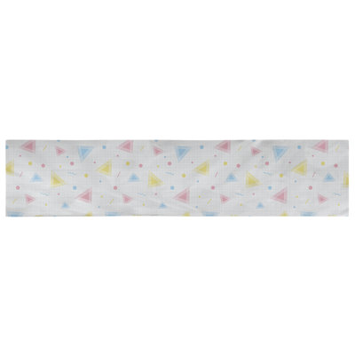 Avicia 90s Table Runner