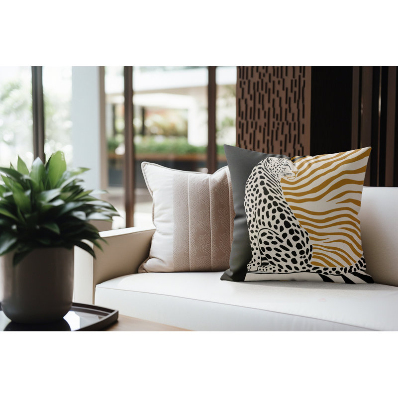 Coussin intérieur en faux suède Damisa, Bois de tempête, 16 po x 16 po