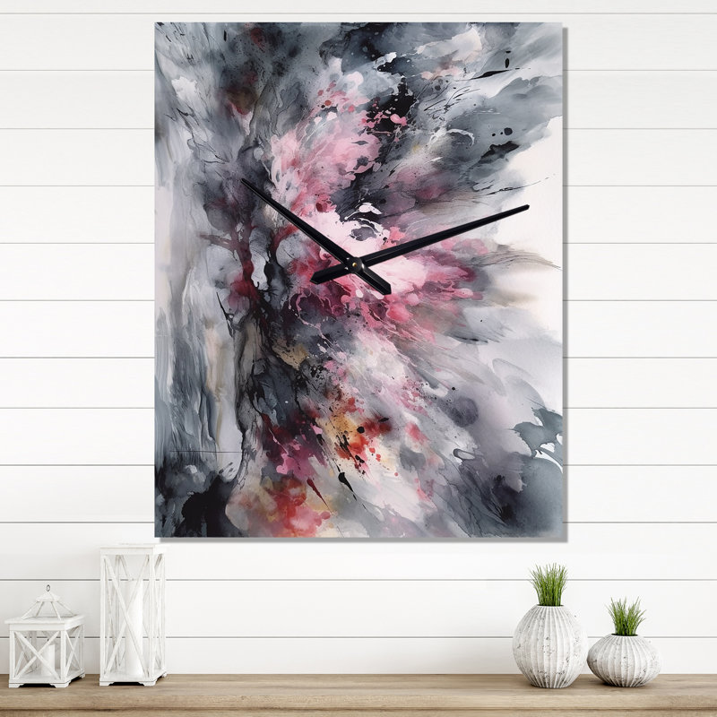 Horloge murale Evolving In Pink Grey, H 40 po x l 30 po x P 1 po