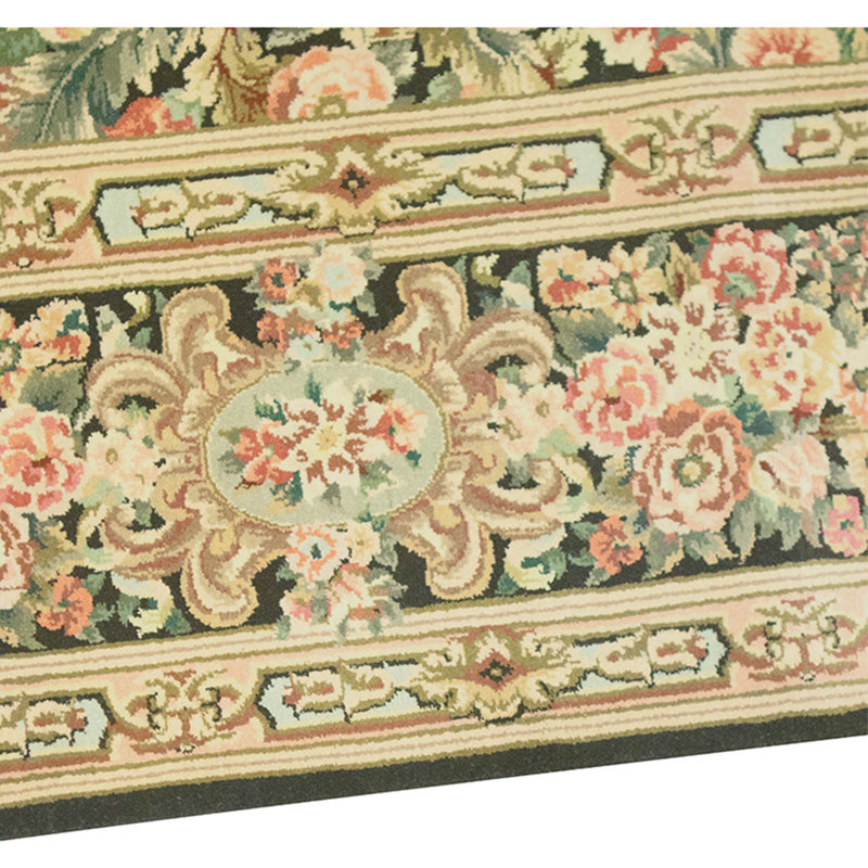 Tapis noir noué à la main de haute qualité