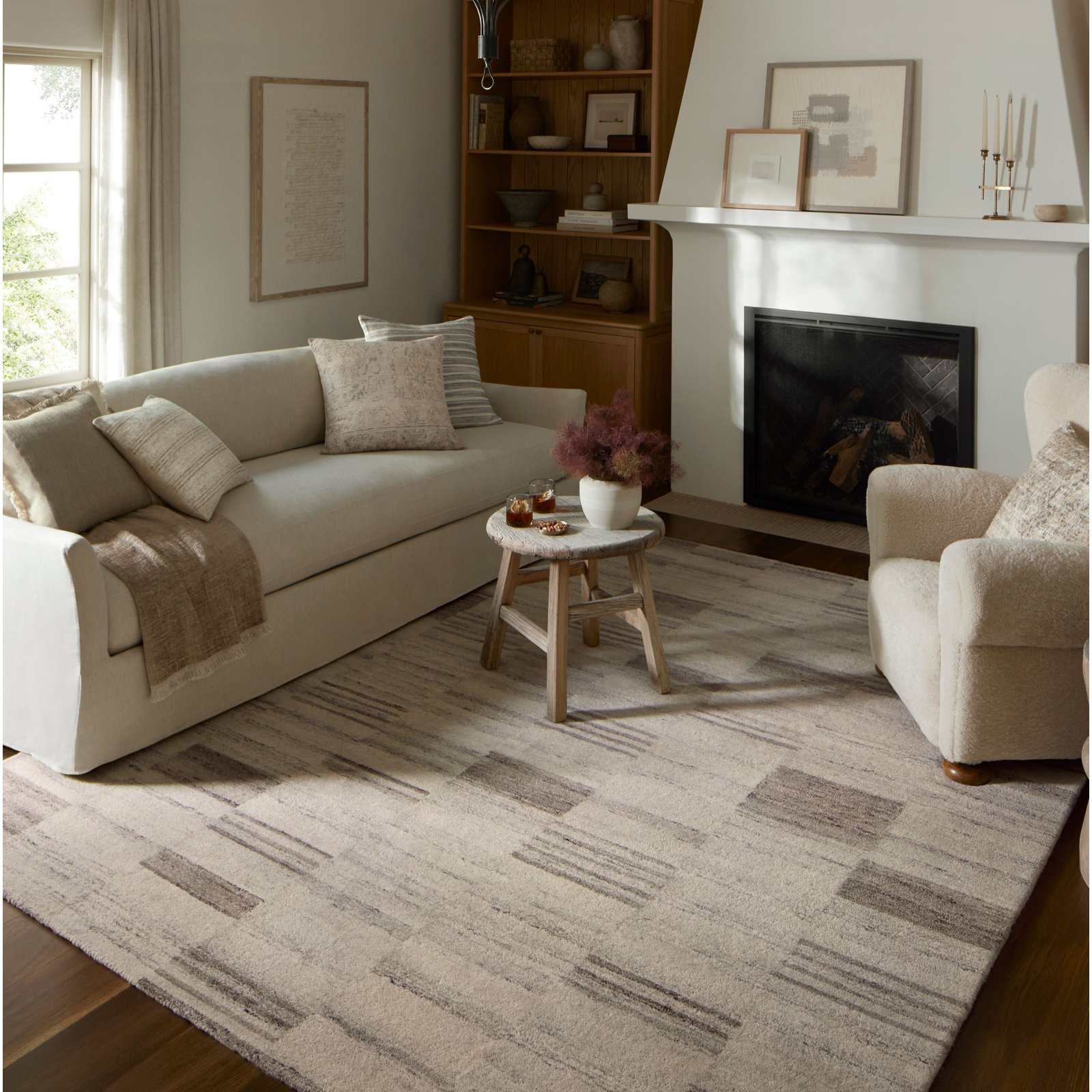 Amber Lewis x Loloi Rocky Ivory Dove Abstract Rug, Rectangle 5' x 7'6"