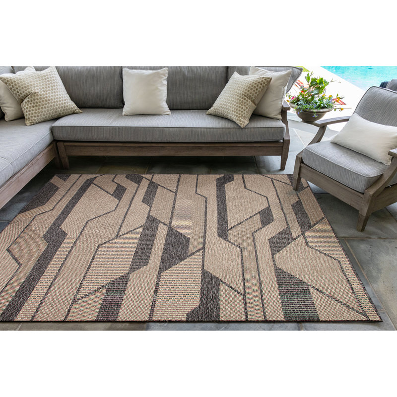 Tapis intérieur / extérieur Courtdale Courtdale, Carré 7 pi 10 po