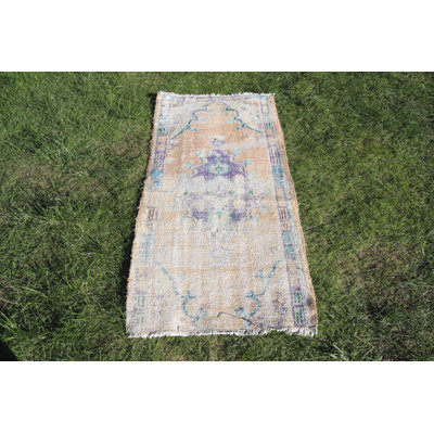 Tapis turc vintage Oushak beige pour le vestibule et la porte dans un style anatolien authentique