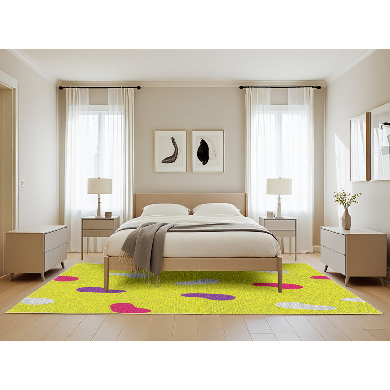 Tapis jaune tissé à la machine, Rectangle 5 pi x 8 pi