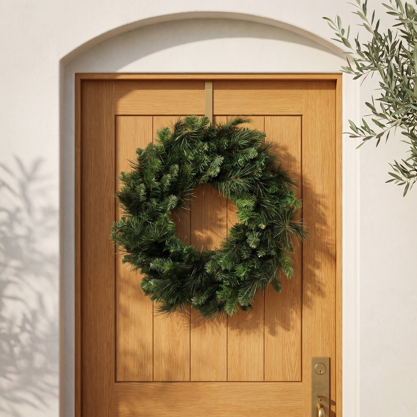 24" Deluxe Evergreen Wreath