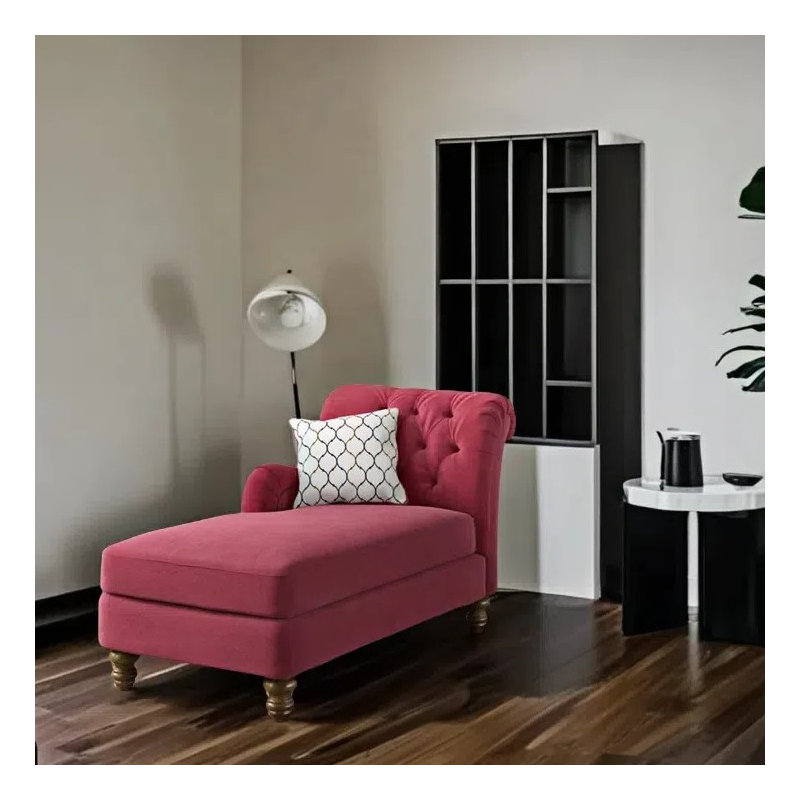 Longerich, Rouge, Orienté à droite