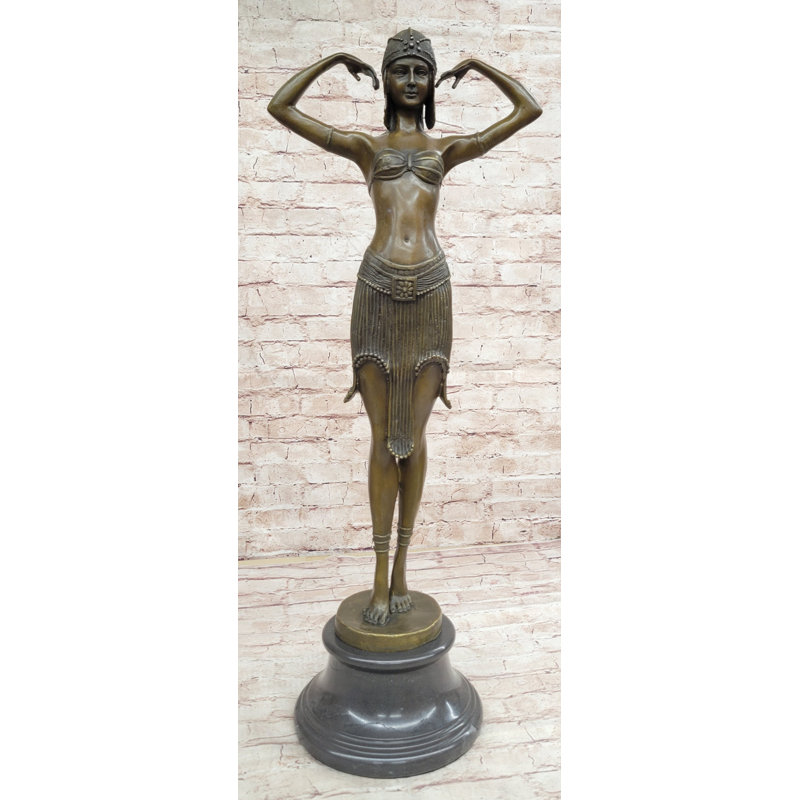 Figurines terrestres et sculptures